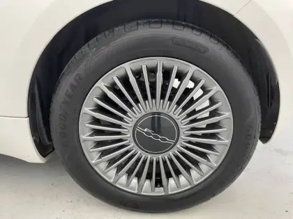 Photo 15 Fiat 500  e 118 ch