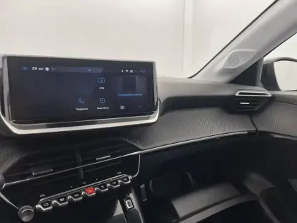 Photo 27 Peugeot 208  PureTech 100 S&S BVM6