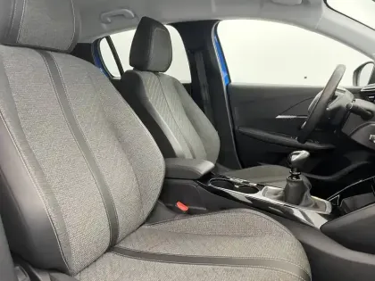 Photo 26 Peugeot 208  PureTech 100 S&S BVM6