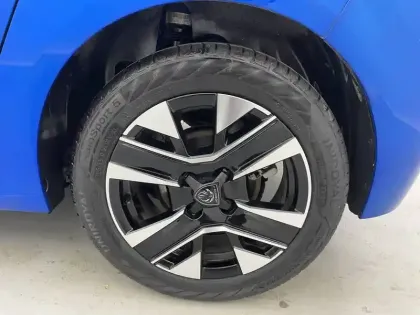 Photo 15 Peugeot 208  PureTech 100 S&S BVM6