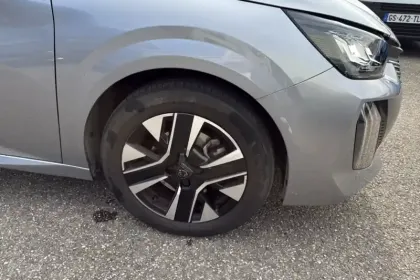 Photo 13 Peugeot 208  100 S&S BVM6