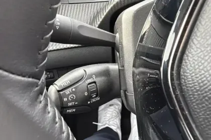 Photo 22 Peugeot 208  100 S&S BVM6