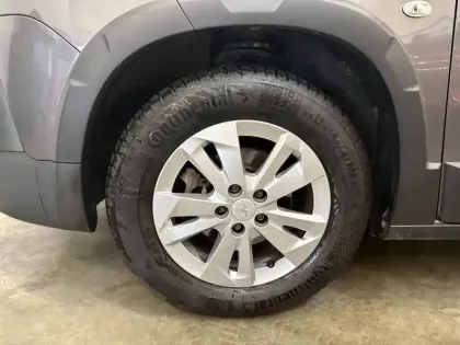 Photo 36 Peugeot Rifter  Long BlueHDi 100 S&S BVM6