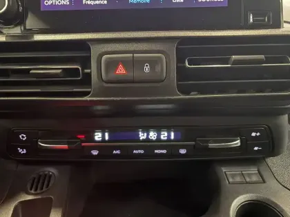 Photo 18 Peugeot Rifter  Long BlueHDi 100 S&S BVM6