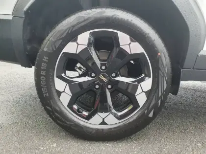 Photo 27 Dacia Bigster  Hybrid 155