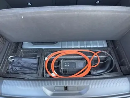 Photo 26 Peugeot 308  PHEV 180 e-EAT8 Allure