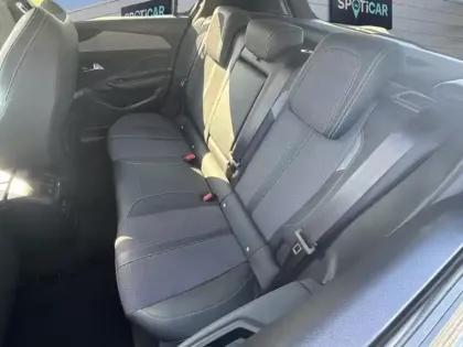 Photo 22 Peugeot 308  PHEV 180 e-EAT8 Allure