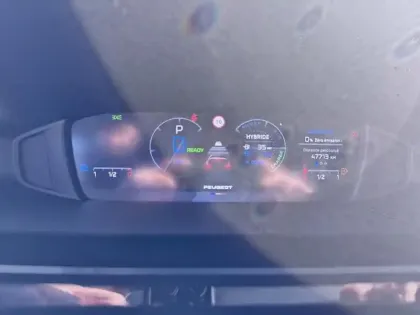 Photo 20 Peugeot 308  PHEV 180 e-EAT8 Allure