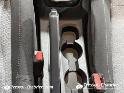 Photo 24 Opel Corsa  1.2 Turbo 100 ch BVM6 Edition