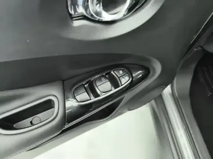 Photo 19 Nissan Juke  1.5 dCi 110 FAP EU6.c Start/Stop System N-Connecta