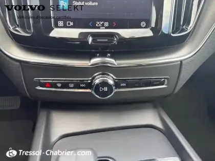 Photo 12 Volvo Xc60  B4 (Diesel) AWD 197 ch Geartronic 8 Momentum Business