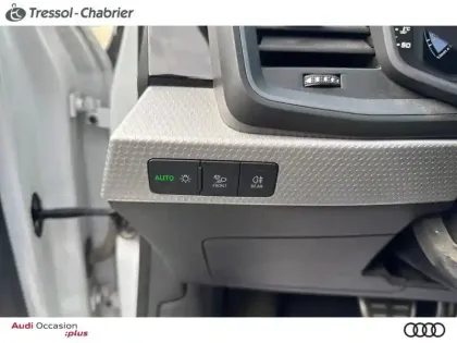 Photo 12 Audi A1  Sportback 30 TFSI 116 ch S tronic 7 S Line