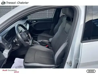 Photo 8 Audi A1  Sportback 30 TFSI 116 ch S tronic 7 S Line