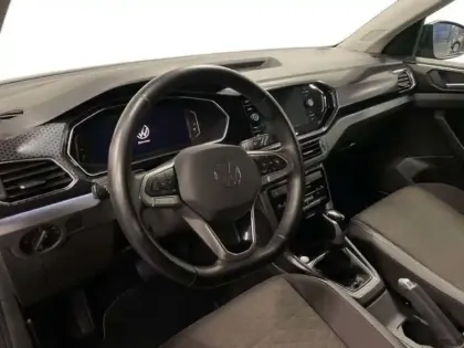 Photo 8 Volkswagen T-cross 1.0 TSI 110 Start/Stop DSG7 R-Line Tech