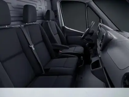 Photo 29 Mercedes Sprinter 317 CDI Fourgon 37S L2H2 12M3 