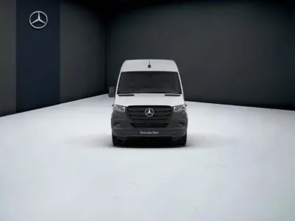 Photo 23 Mercedes Sprinter 317 CDI Fourgon 37S L2H2 12M3 