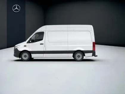 Photo 17 Mercedes Sprinter 317 CDI Fourgon 37S L2H2 12M3 