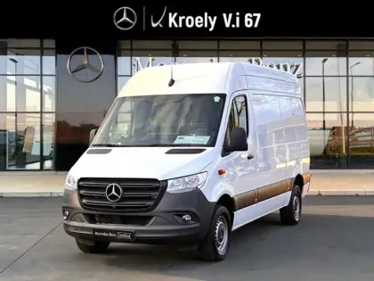 Photo 52 Mercedes Sprinter 317 CDI Fourgon 37S L2H2 12M3 