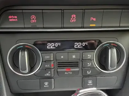 Photo 14 Audi Q3 Gén. I Ph2 S line 5