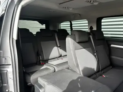 Photo 17 Peugeot Traveller 2.0 180ch EAT8 Business Pack X