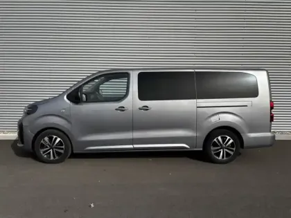 Photo 15 Peugeot Traveller 2.0 180ch EAT8 Business Pack X