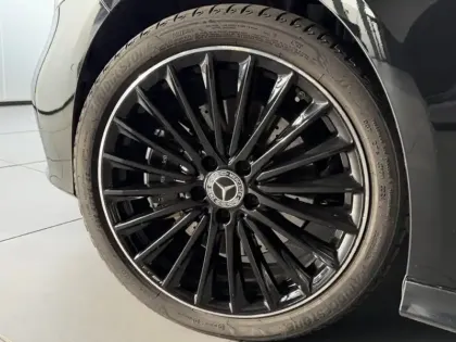 Photo 8 Mercedes Classe A 250 e Hybrid EQ AMG Line