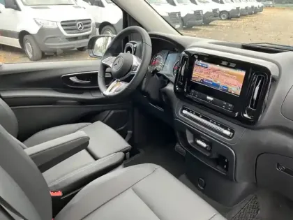 Photo 25 Mercedes Vito Facelift 116 CDI Tourer SELECT