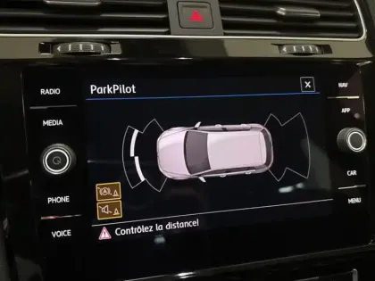 Photo 21 Volkswagen Golf Carat BlueMotion 1.5 130 ch 