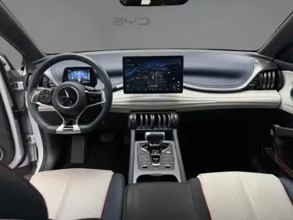 Photo 10 BYD Atto 3 Gén. I Ph1 Comfort 5