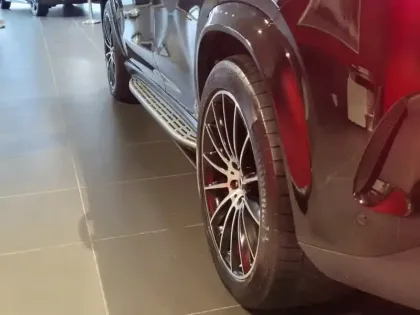 Photo 8 Mercedes GLE 350 de 4MATIC AMG Line