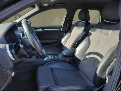 Photo 12 Audi A3 Gén. III Ph2 S line 5