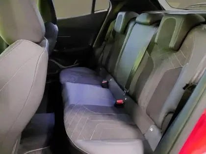 Photo 14 Peugeot 2008 Gén. II Ph1 NG GT Pack 5