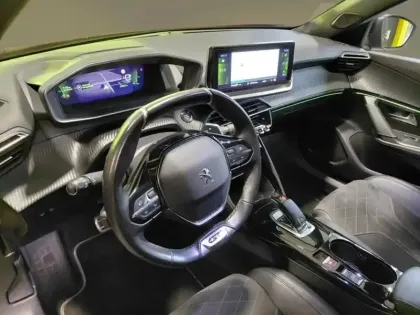 Photo 13 Peugeot 2008 Gén. II Ph1 NG GT Pack 5