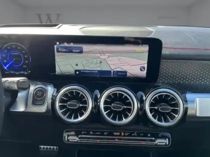 Photo 11 Mercedes Classe B 250+ AMG Line