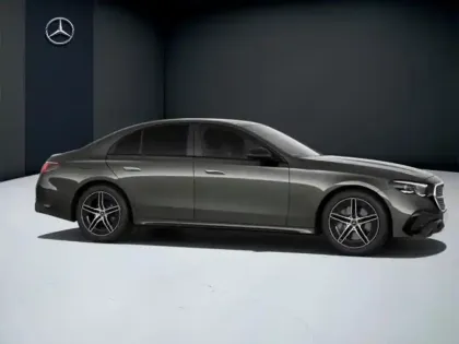 Photo 14 Mercedes Classe E  220 d AMG Line Berlin