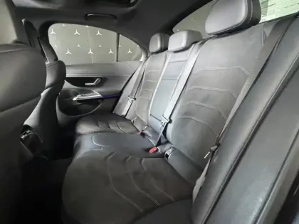 Photo 42 Mercedes Classe E  220 d AMG Line Berlin