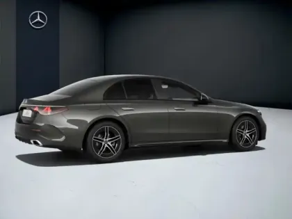 Photo 18 Mercedes Classe E  220 d AMG Line Berlin