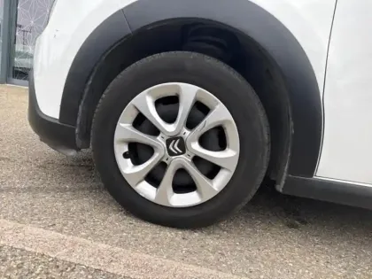 Photo 10 Citroën C3  Sté 1.2 PureTech 83ch S&S Feel