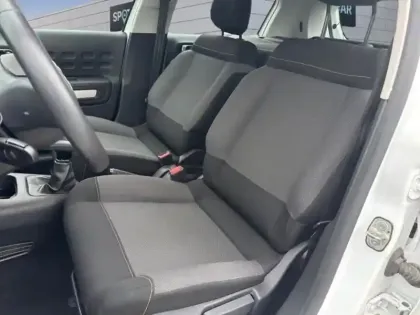 Photo 8 Citroën C3  Sté 1.2 PureTech 83ch S&S Feel