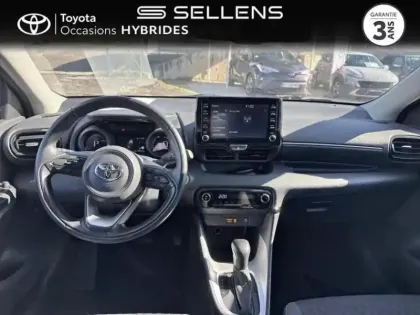 Photo 7 Toyota Yaris  116h Design 5p MY22