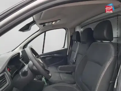 Photo 10 Renault Trafic  Fg L1H1 2T8 2.0 Blue dCi 130ch Grand Confort E6E