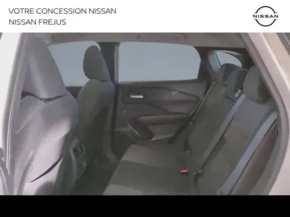 Photo 10 Nissan Qashqai  1.3 Mild Hybrid 140ch N-Connecta 2022