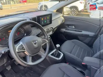 Photo 14 Dacia Jogger  1.0 ECO-G 100ch SL Extreme+ 7 places Camera Attelage