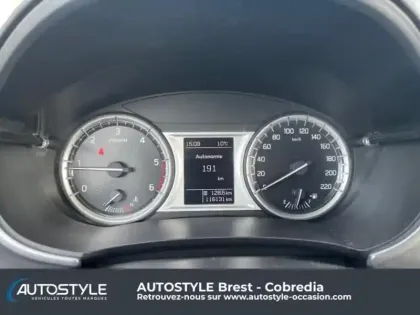 Photo 8 Suzuki Vitara  1.6 DDiS Privilège