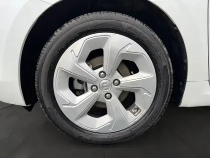 Photo 13 Suzuki Swift  1.2 Hybrid 83ch Privilège