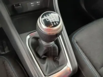 Photo 14 Renault Captur  1.0 TCe 90ch Evolution