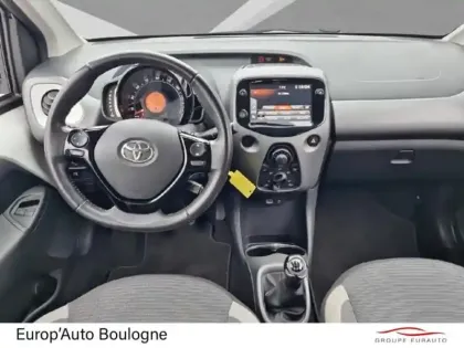 Photo 7 Toyota Aygo  1.0 VVT-i 72ch x-play 5p MY20