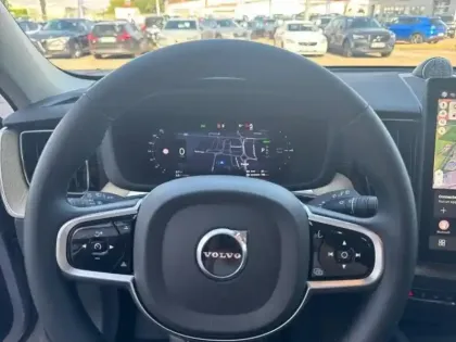 Photo 7 Volvo XC60  T6 Hybride Rechargeable 350ch Ultra Style Dark Geartronic 8 AWD