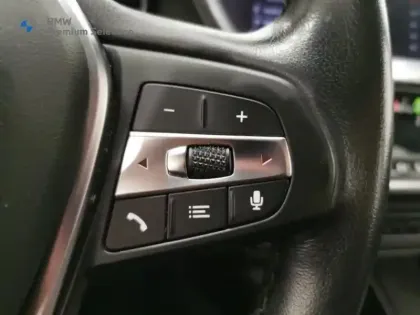 Photo 15 BMW Serie 1 Gén. III (F40) Ph1 Edition Sport 5