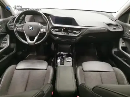 Photo 10 BMW Serie 1 Gén. III (F40) Ph1 Edition Sport 5